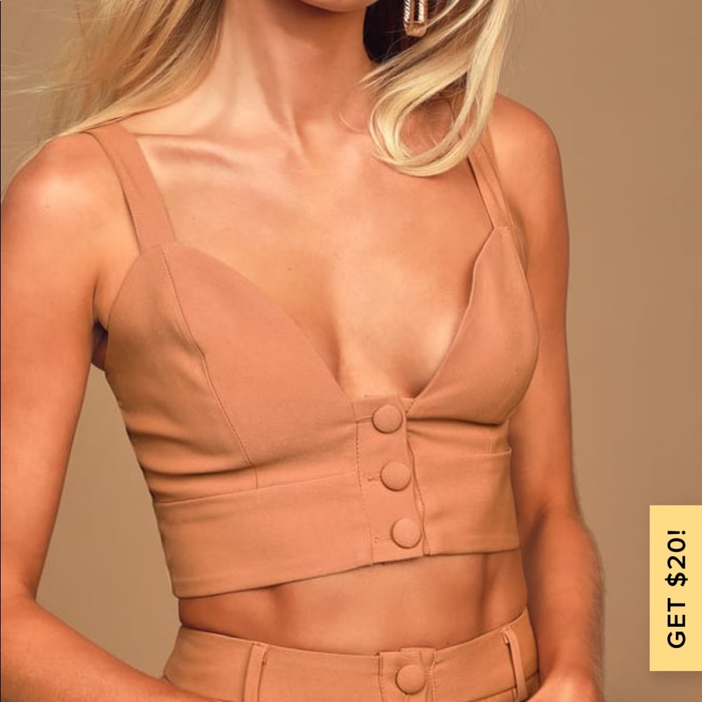Lulu’s button up crop top size small